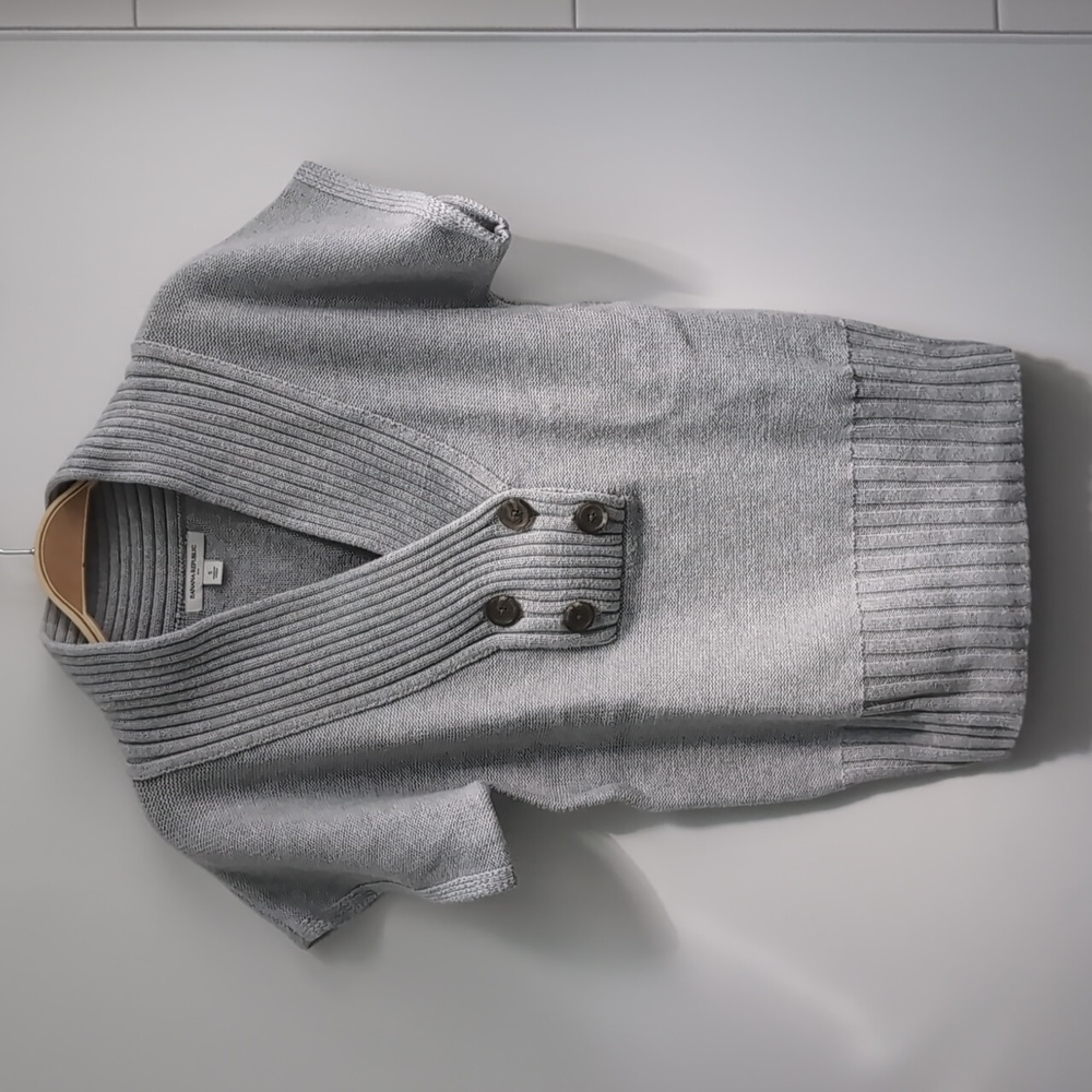 Banana Republic Short Sleeve Sweater